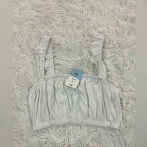nwt me to we cropped tank top